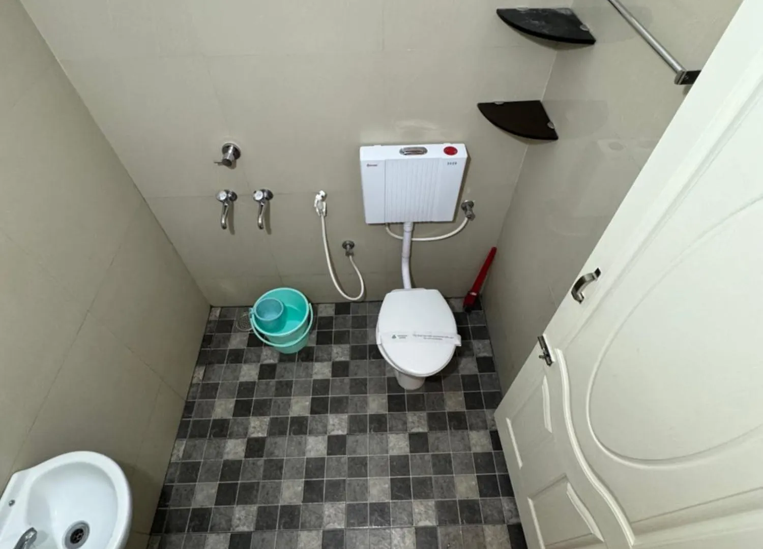 Nachiyar Suites Thiruvananthapuram